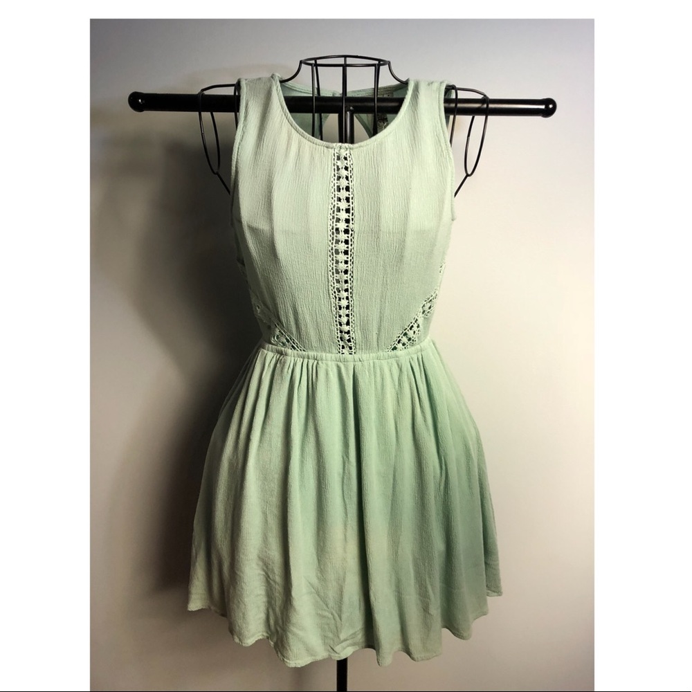 Francesca's Bird Cage Label Small Dress